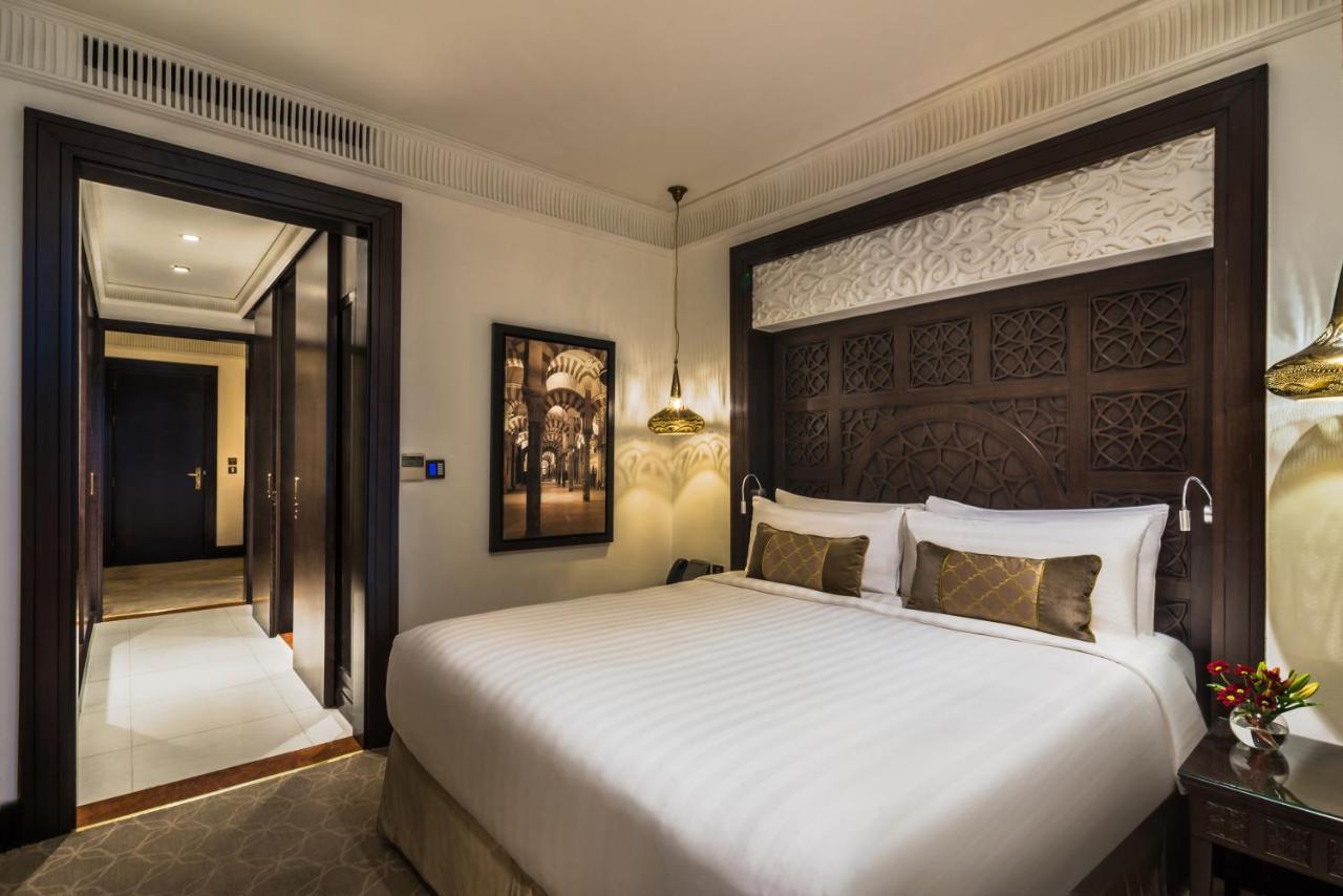 Al Mashreq Boutique Hotel - Small Luxury Hotels Of The World Rijád Kültér fotó