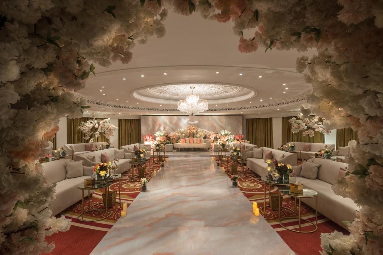 Al Mashreq Boutique Hotel - Small Luxury Hotels Of The World Rijád Kültér fotó